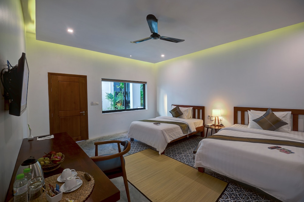 Garden Serenity Double or Twin Room - Photo 3