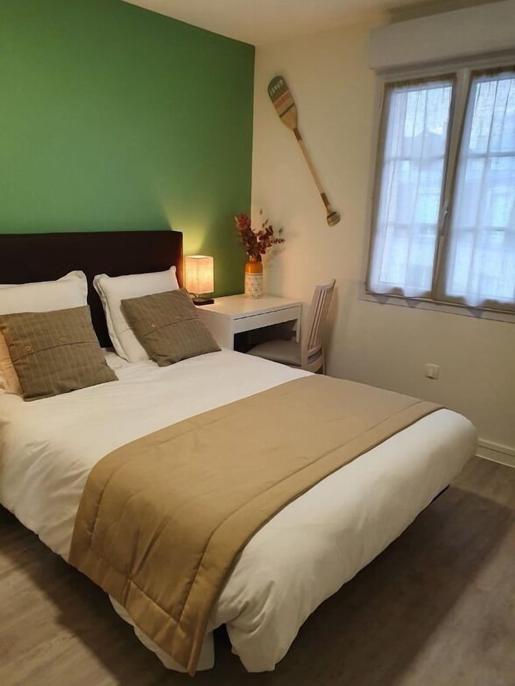 FREGATE photo 1