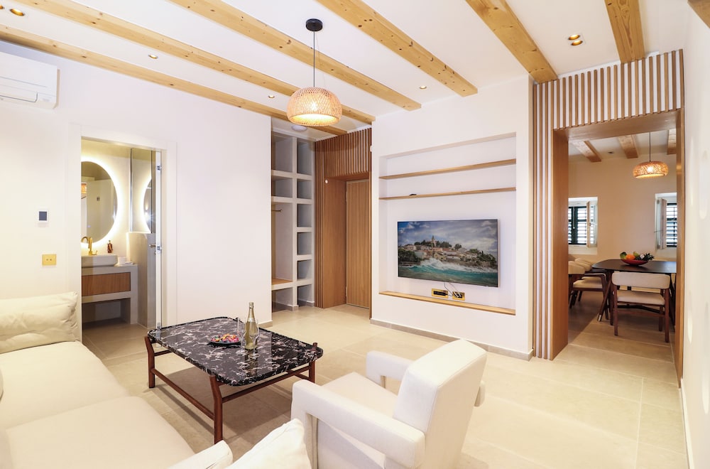 Apartment, Sea View