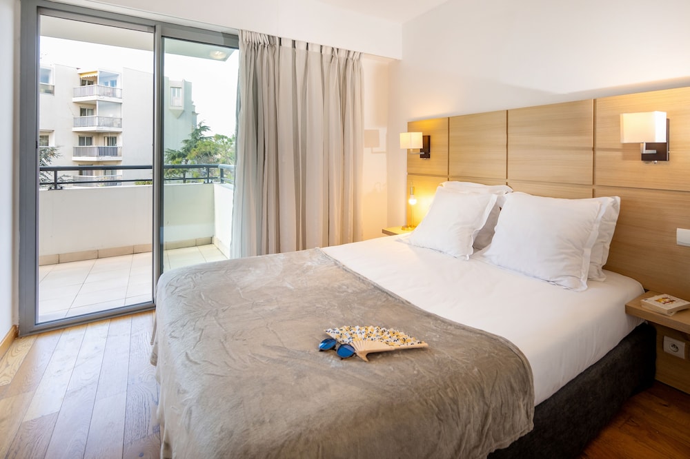 Superior Apartment, 2 Bedrooms, Sea View photo 2