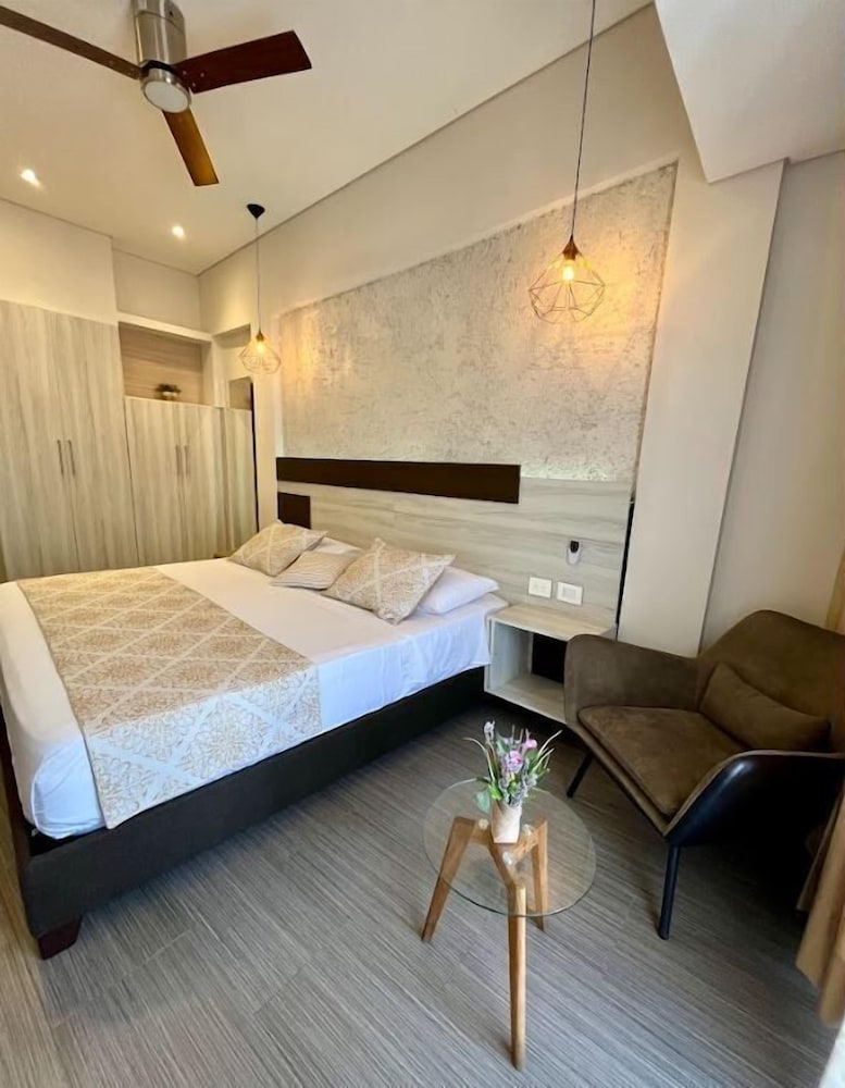 Superior Room, 1 King Bed, Balcony - Photo 2