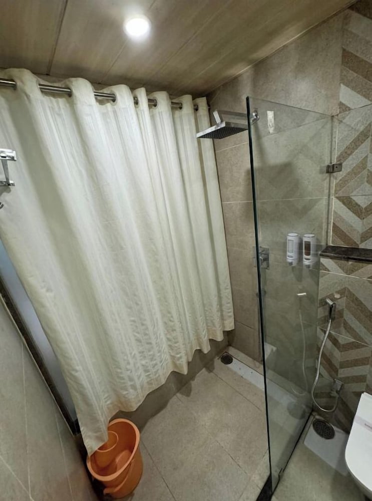 Premium Room - Photo 14