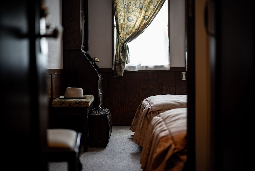 Classic Twin Room, 2 Twin Beds, Non Smoking photo 1