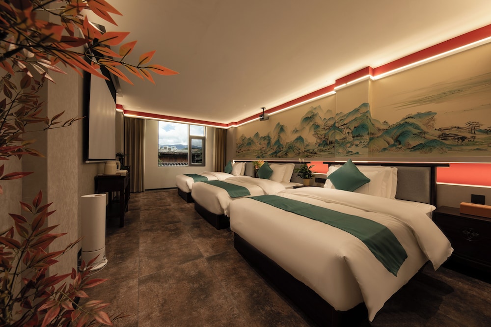 Standard Twin Room, Courtyard View