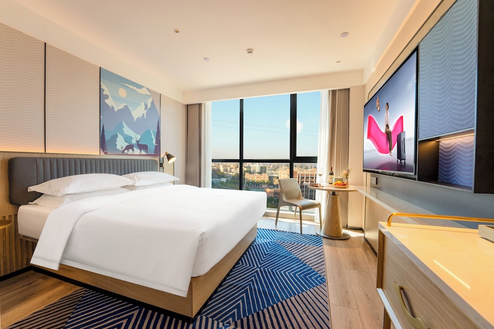 Superior Double Room, City View photo 1