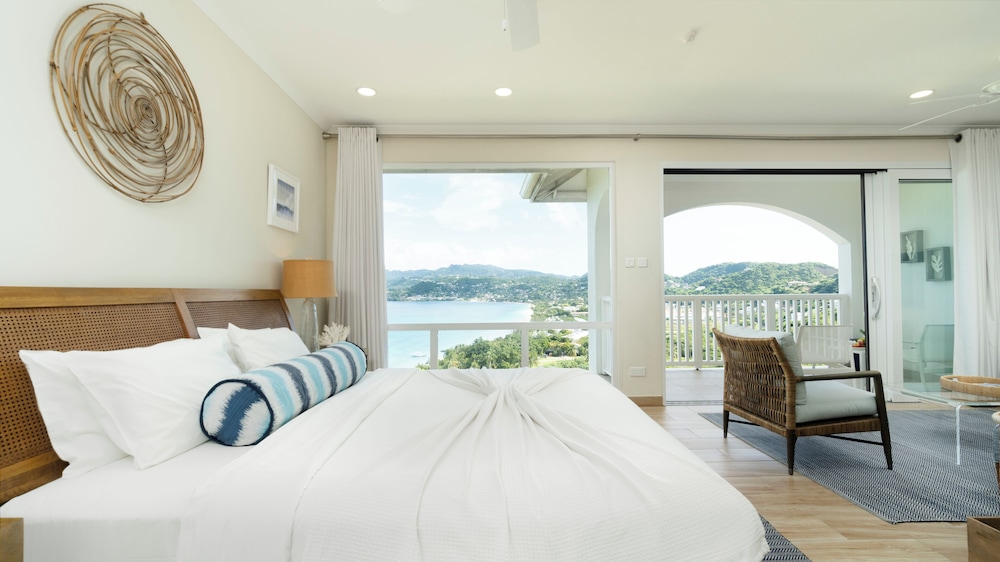 Studio Suite, 1 King Bed, Balcony, Sea View (cinnamon)