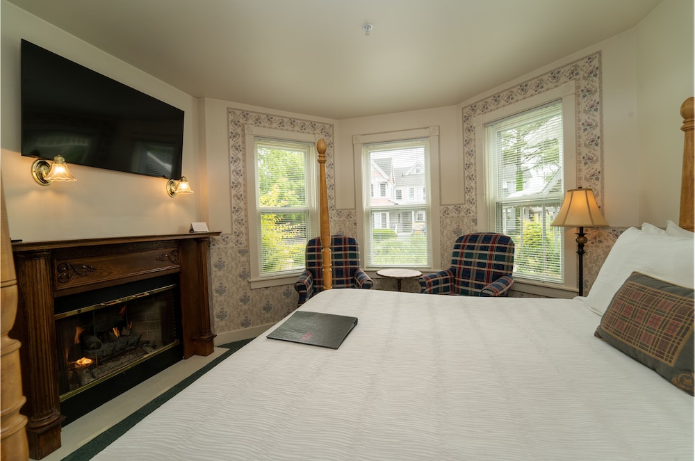 The Samson Resort Room
