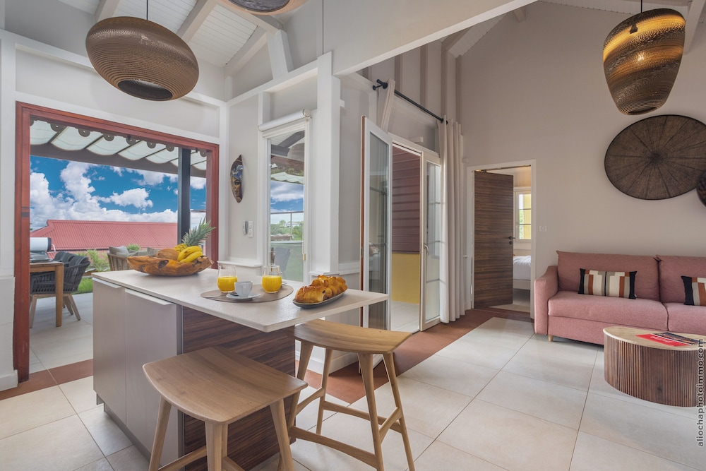 Grand Luxury Villa 2 Bedroom with Private Jacuzzi photo 3