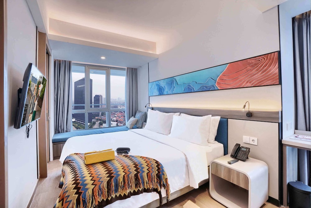 Deluxe Room, 1 King Bed