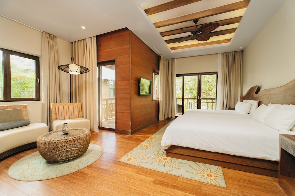 Junior Suite, 2 Queen Beds, (Nature view) photo 2
