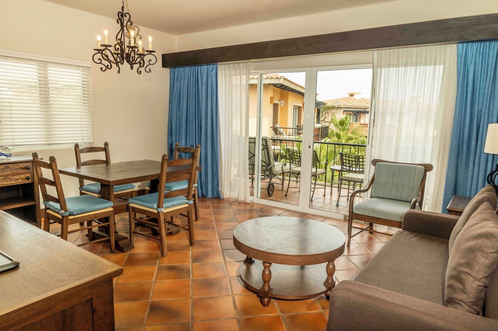 Villa Two-Bedrooms - NO MEALS ROOM ONLY - Photo 7