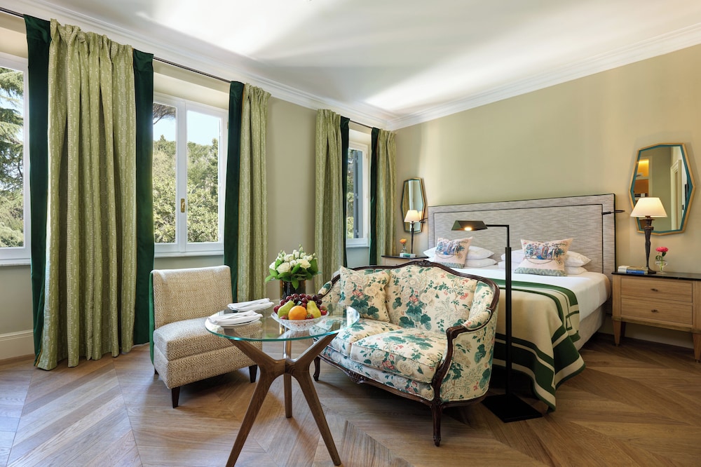 Deluxe Room, Garden View