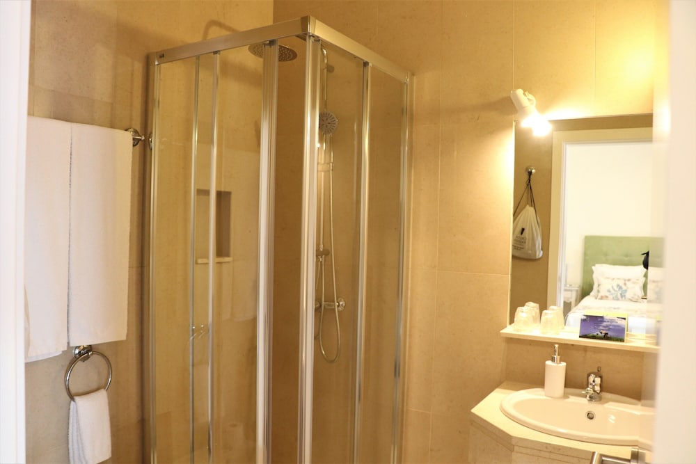Superior Twin Room photo 2
