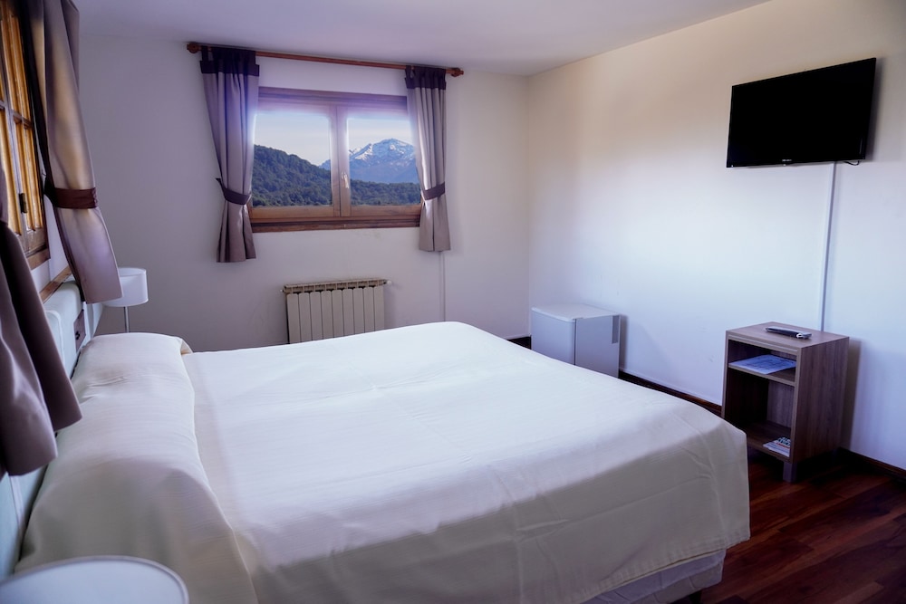 Standard Room, Lake View