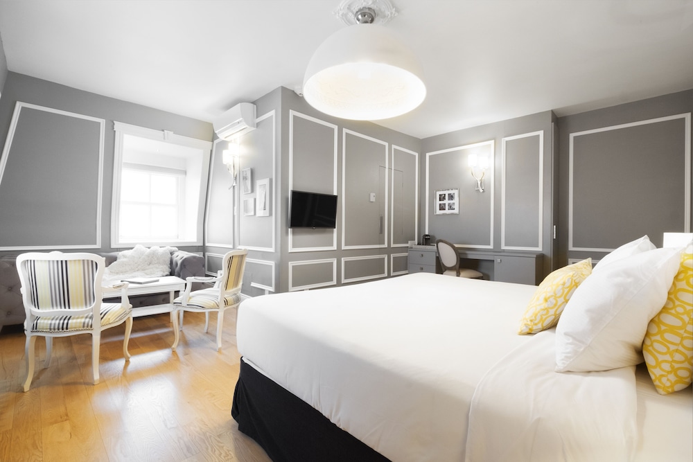 Suite Junior, 1 King Bed photo 3