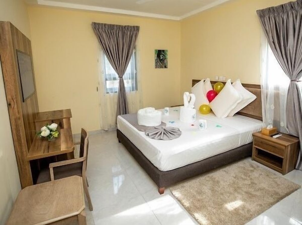 Executive Suite, 1 Bedroom photo 2