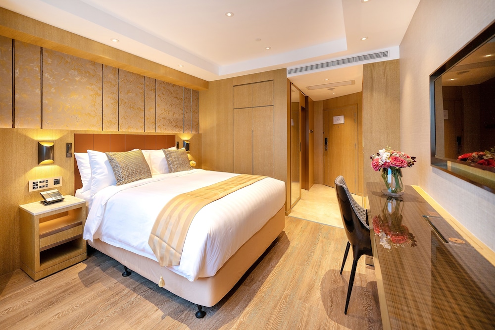 Standard Room (Some rooms no smoking, closed window) photo 3