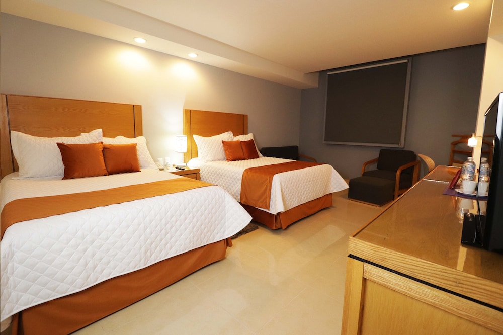 Junior Suite, 2 Double Beds photo 2