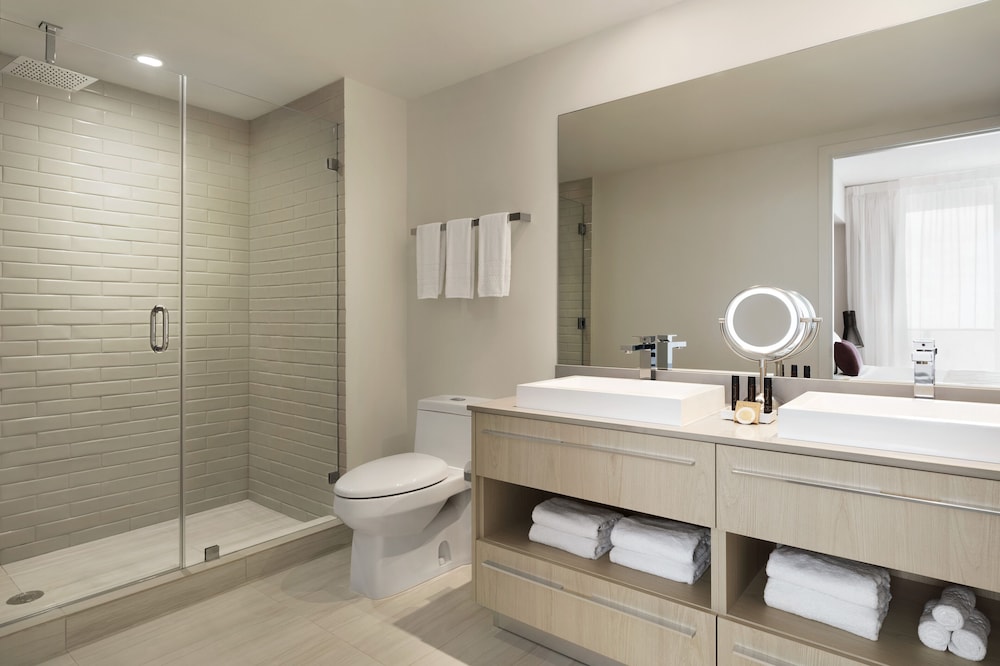 Suite, 2 Bedrooms, Accessible, Ocean View photo 3