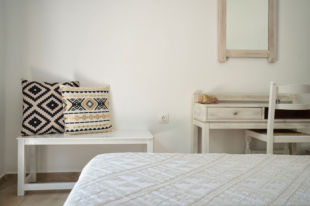 Standard Double Room, Garden View photo 2