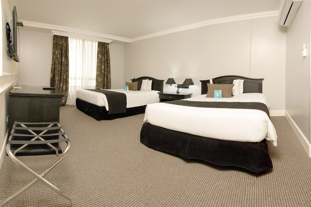 Superior Room, 2 Double Beds - Photo 10