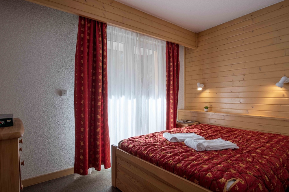Apartment, 1 Double Bed with Sofa bed, Balcony, Mountain View photo 1