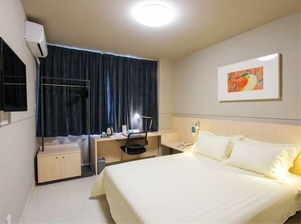 Business Room (C) photo 1