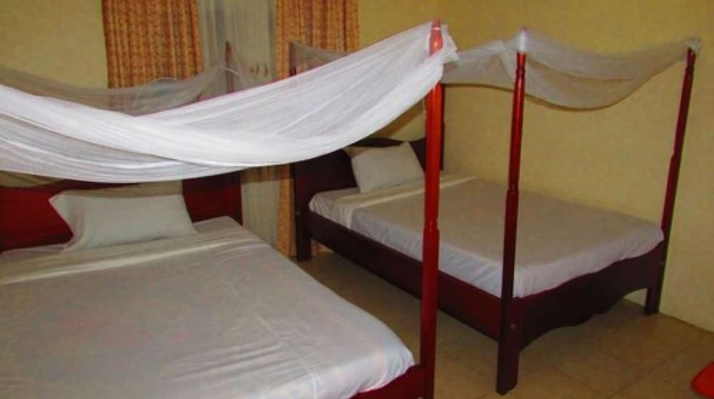 Triple Room photo 3