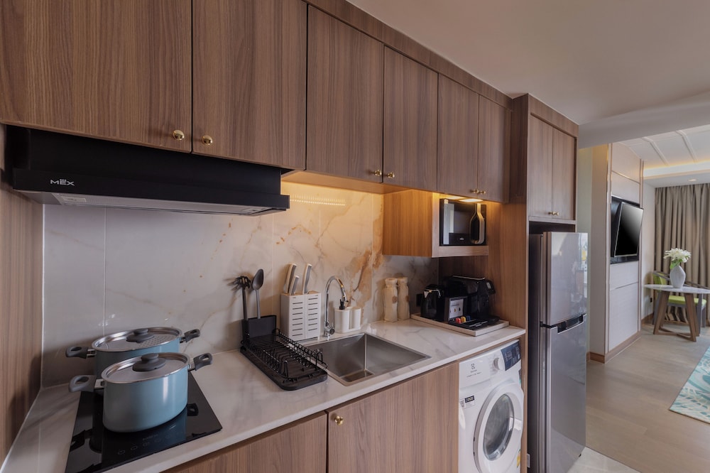 One Bedroom Residence Suite photo 2