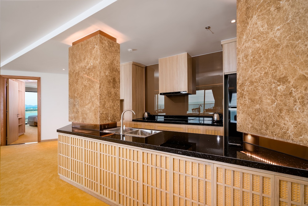 Presidential Suite photo 3