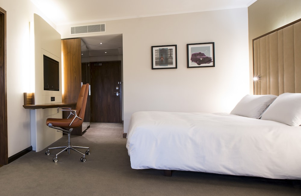 Suite, Club Lounge Access photo 3