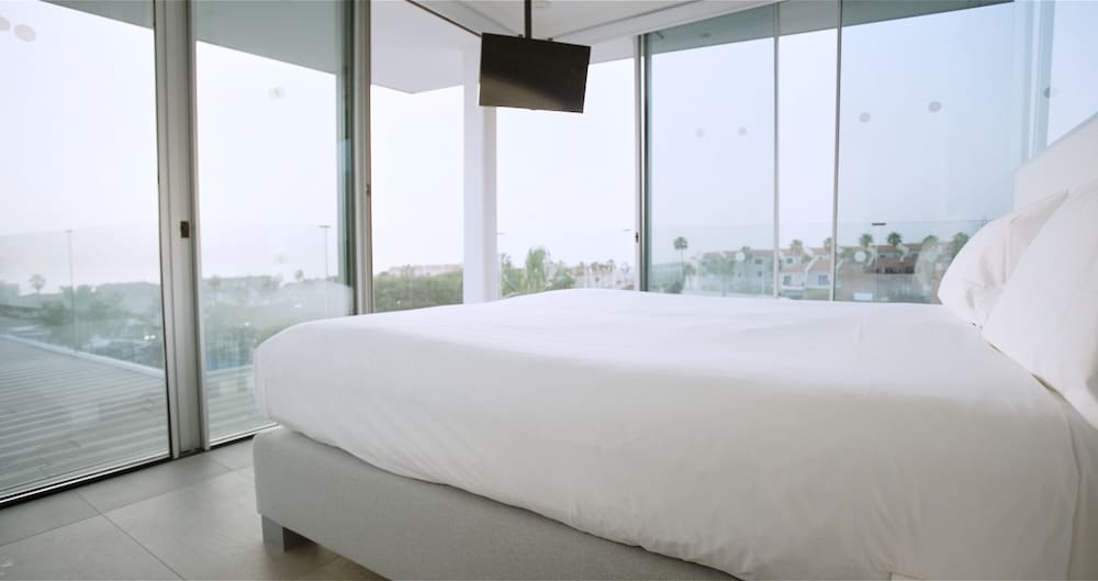 Suite, 3 Bedrooms, Private Pool, Sea View (Infinity Indulgence, Jacuzzi) thumbnail 6