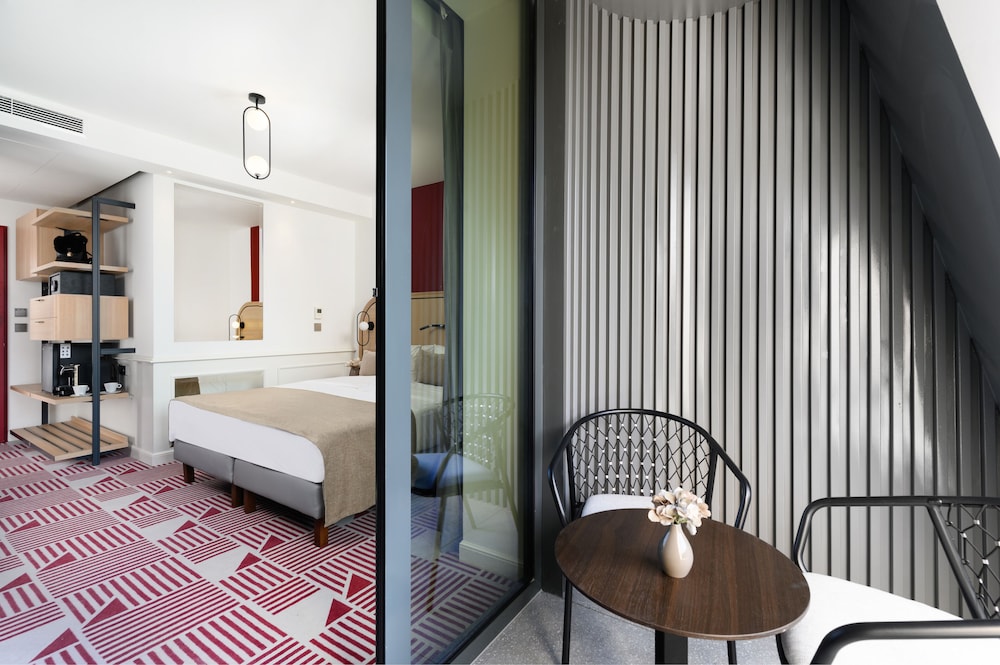 Superior Room, Balcony