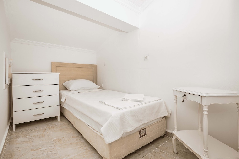 Family Studio Suite photo 3