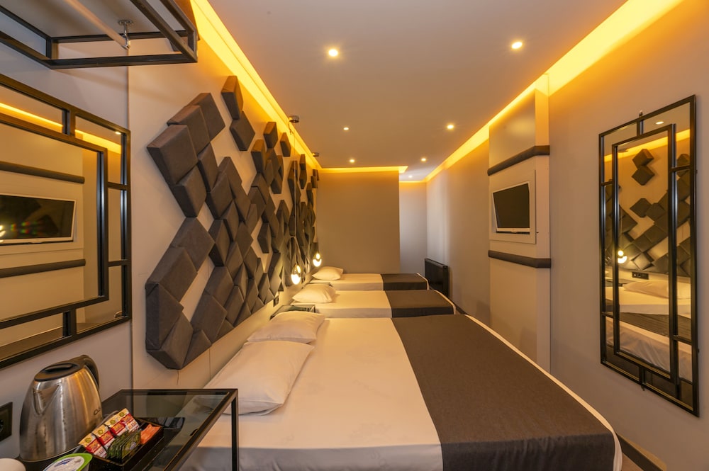 Standard Quadruple Room photo 1