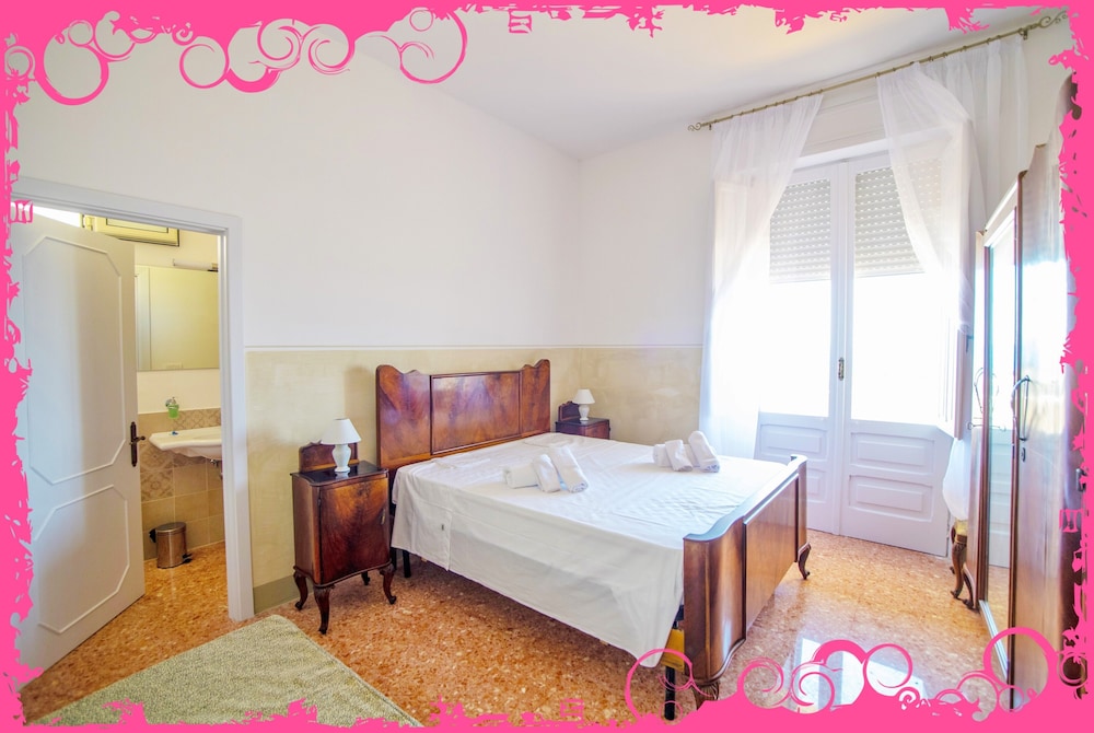 Exclusive Double Room, 1 King Bed, Terrace, City View