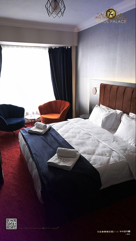 Classic Room, City View - Photo 13