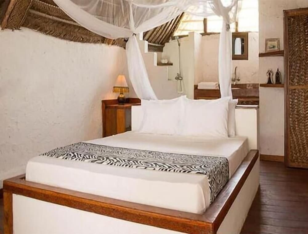 Luxury Single Room, Smoking, Beach View photo 1