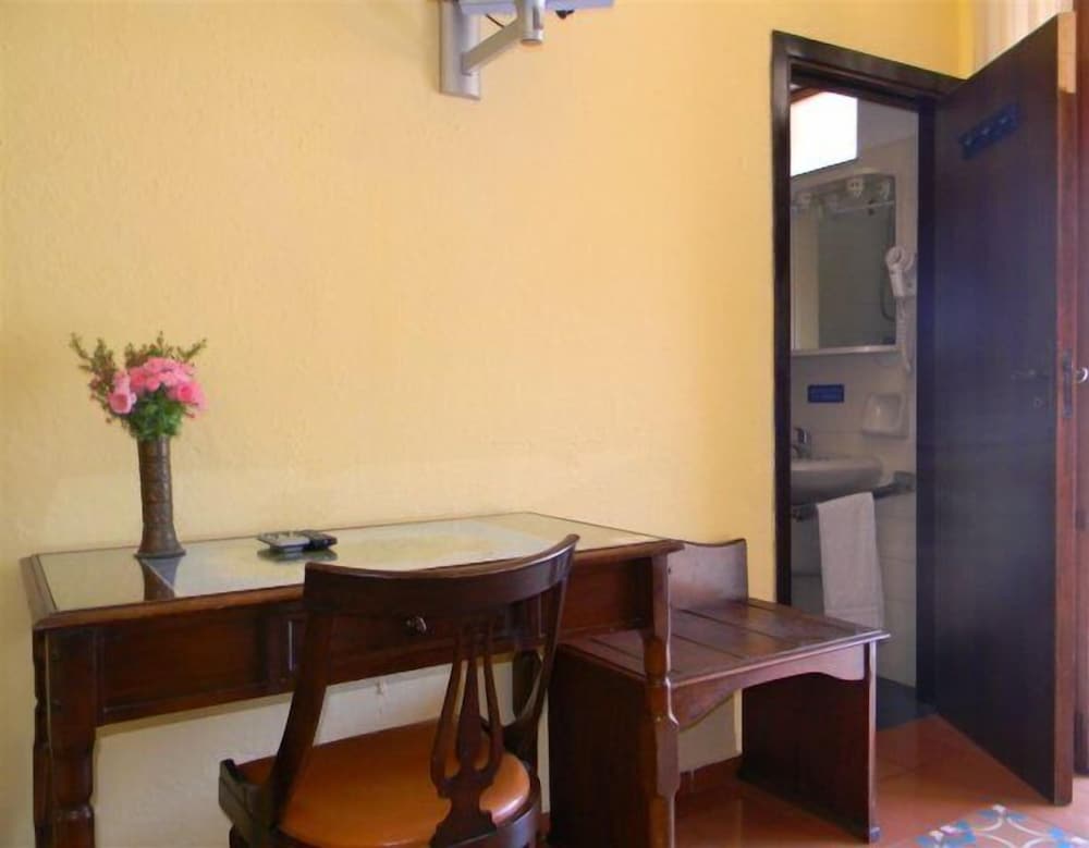 Double Or Twin Room photo 2
