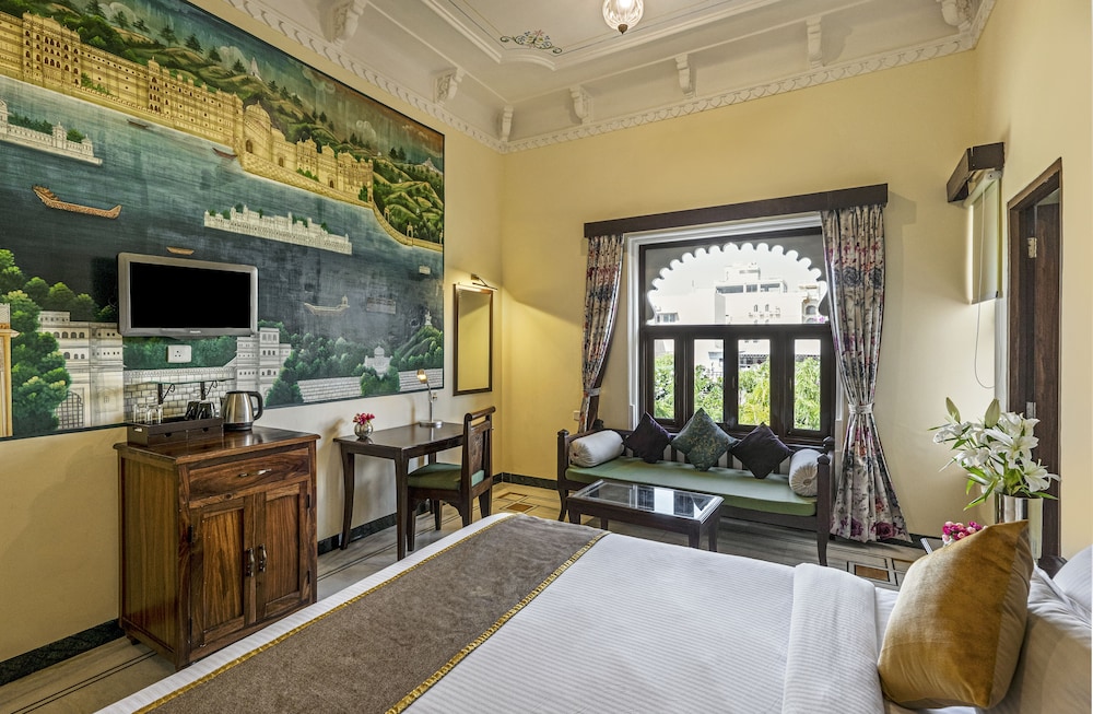 Heritage Suite photo 1