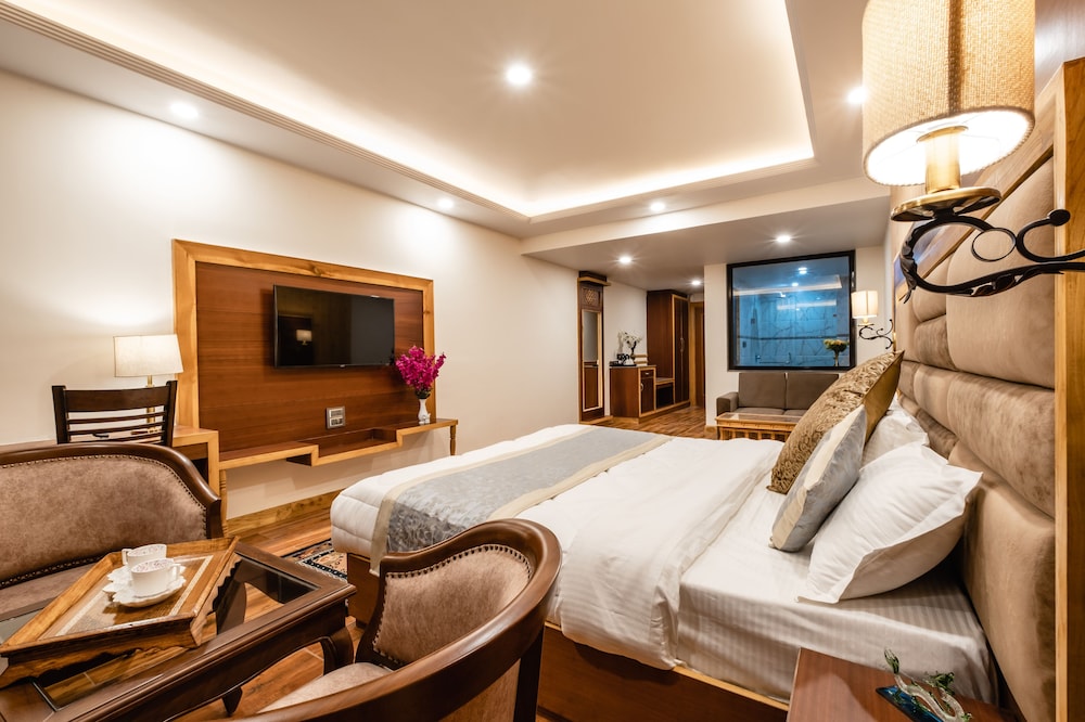 Premier Room - Photo 8