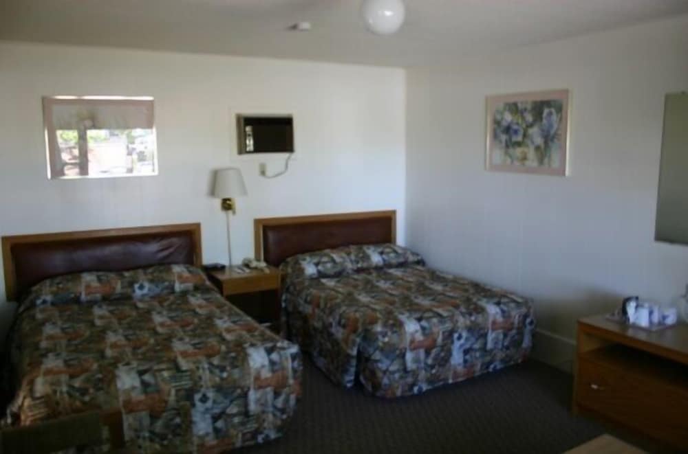 Standard Room, 2 Double Beds