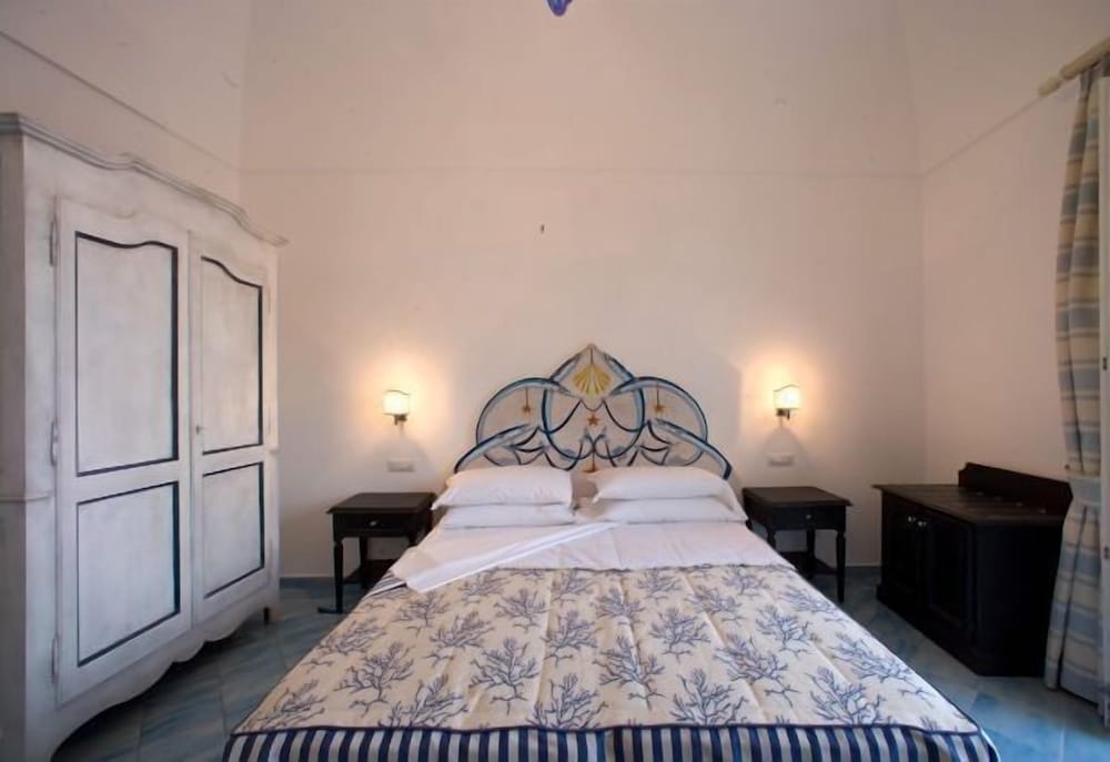 Quadruple Room, Balcony, Ocean View - Photo 3