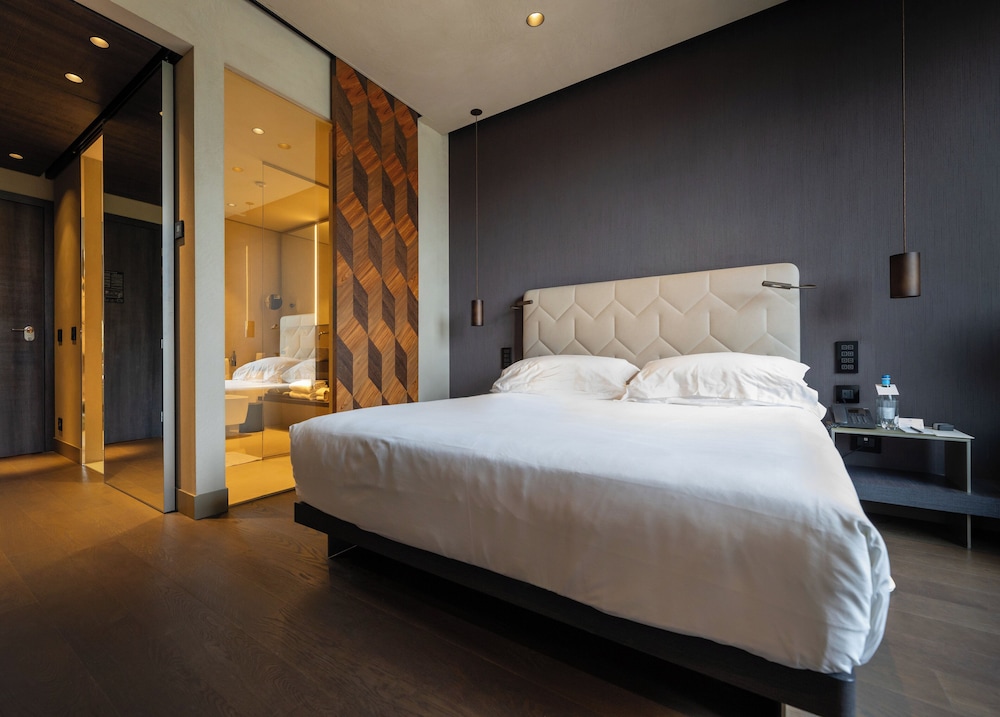 Room (Cozy)