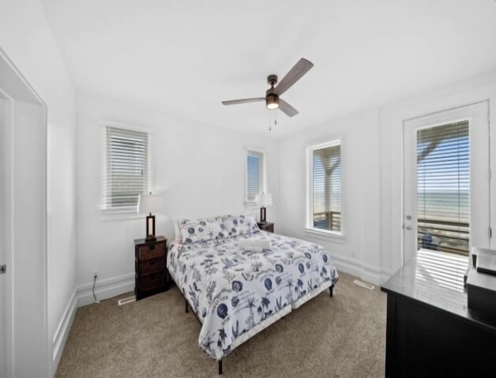 Townhome, 3 Bedrooms