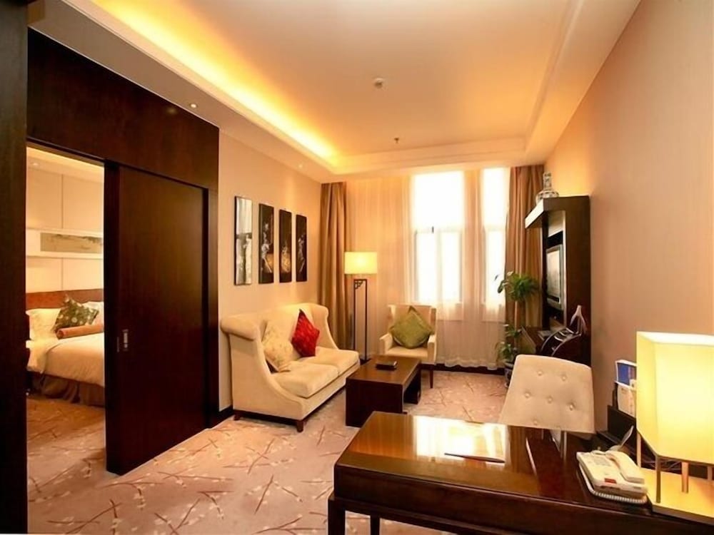 Business Room, 1 King Bed photo 3