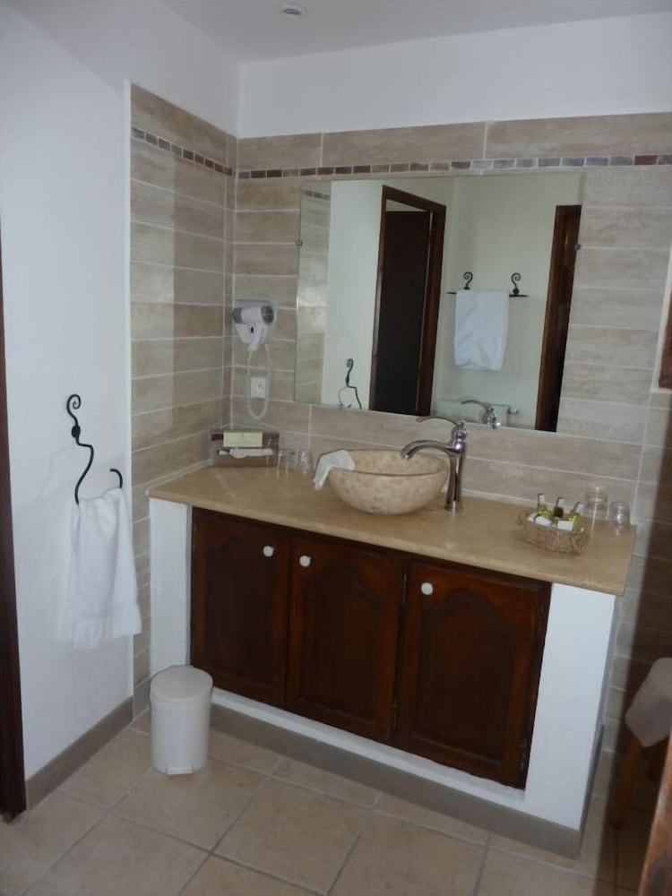 Deluxe Double Room - Photo 4