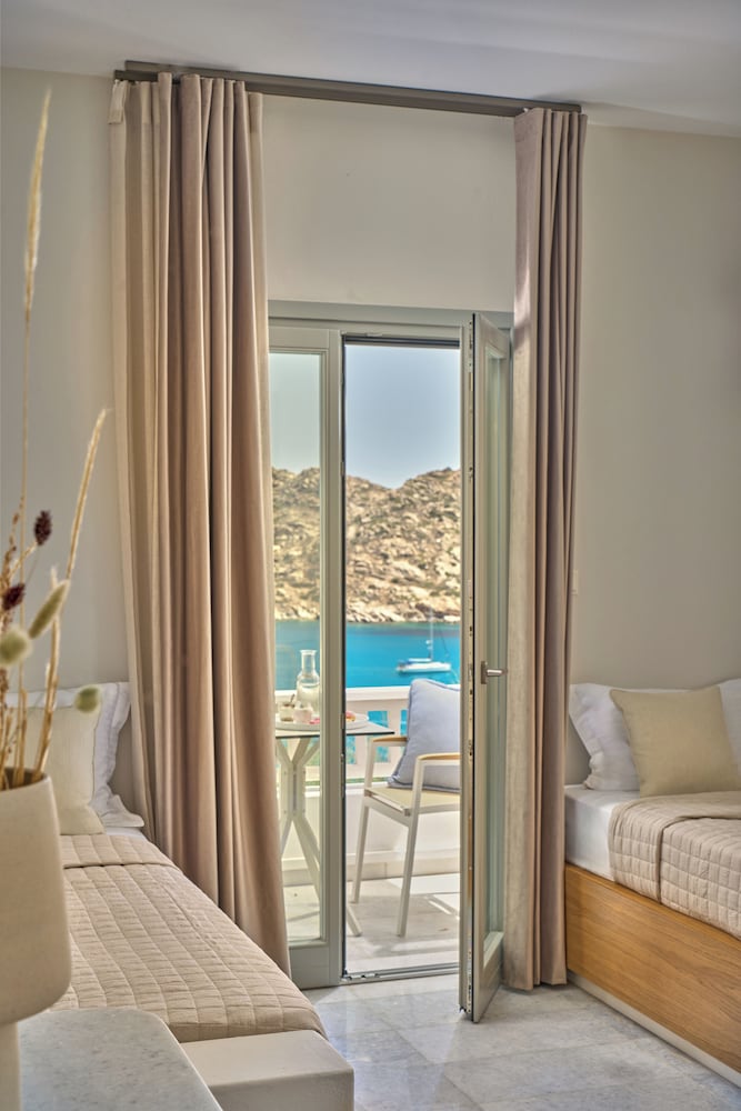 Family Suite, Sea View - Photo 4