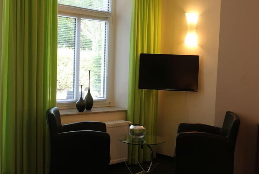 Comfort Double Room (Baltic Sea Side; some with Balcony) photo 2