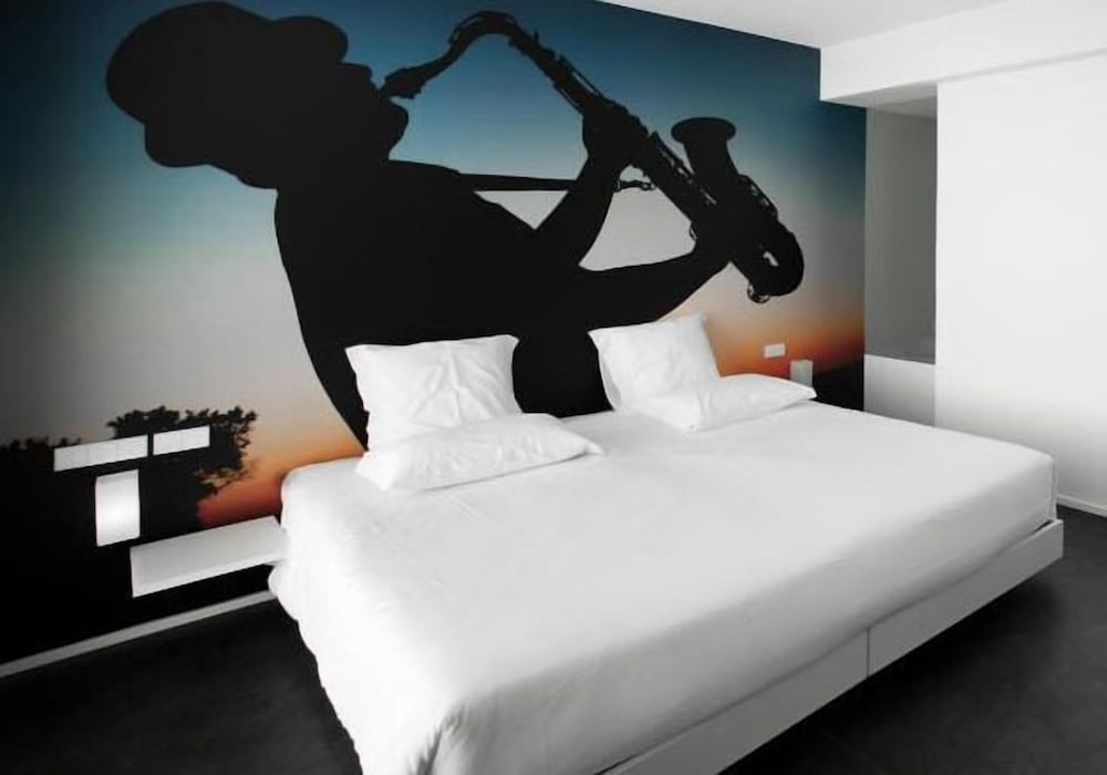 Standard Double or Twin Room - Photo 2
